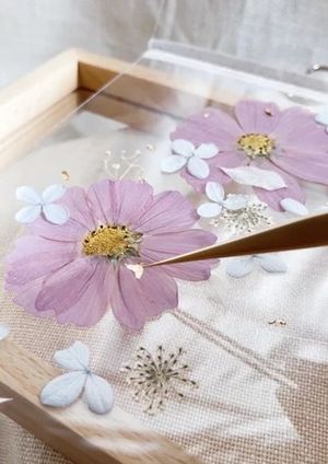 Pages & Petals: DIY Pages & Petals: DIY